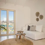 360ᵒ Luxury Residences *