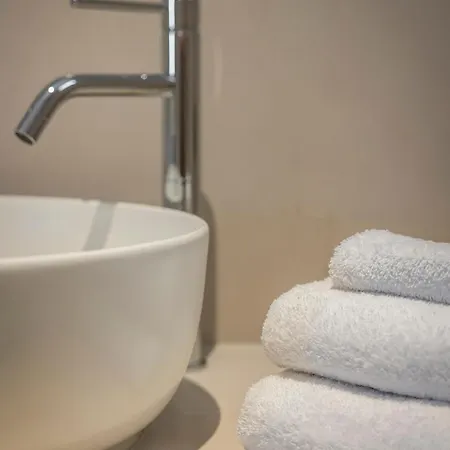 דירה 360ᵒ Luxury Residences Khelmáta