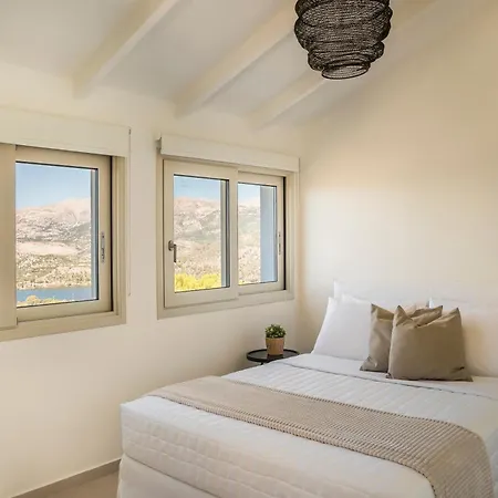 360ᵒ Luxury Residences * Khelmáta