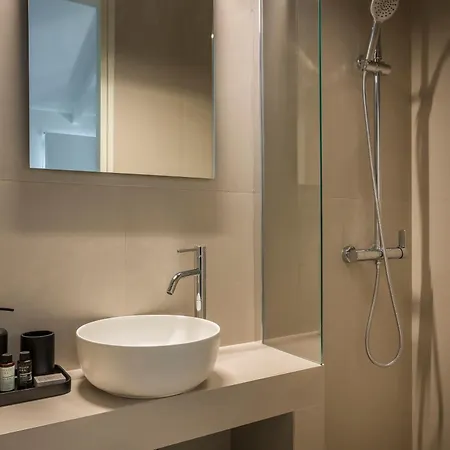 360ᵒ Luxury Residences アパート Khelmáta