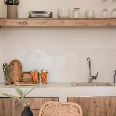 360ᵒ Luxury Residences Apartment Khelmáta