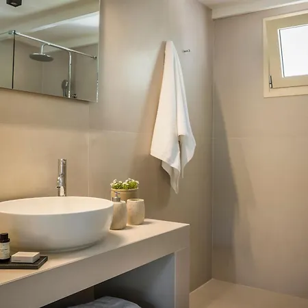 360ᵒ Luxury Residences *