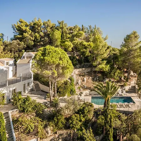 360ᵒ Luxury Residences