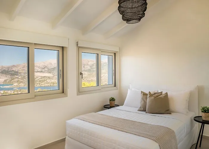 360ᵒ Luxury Residences * Khelmáta